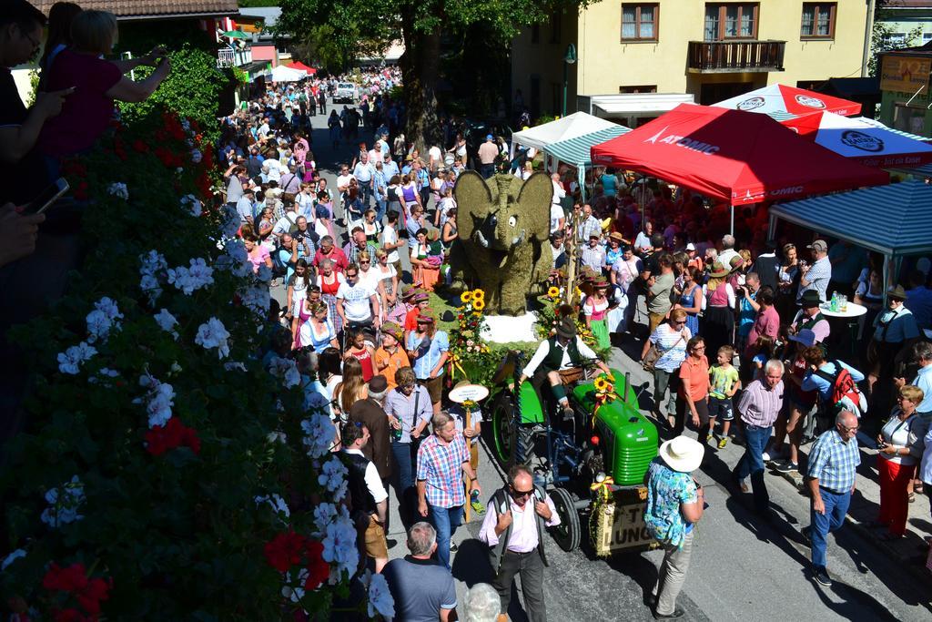 Pension Haus Rohrmoser Lungötz Exteriör bild