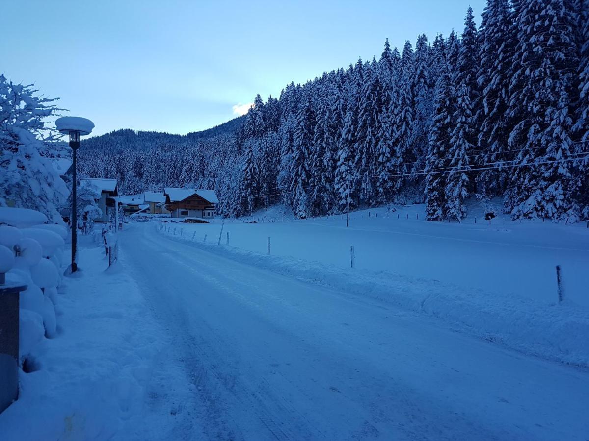 Pension Haus Rohrmoser Lungötz Exteriör bild